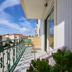 Vieira House With Sea View Apartment *