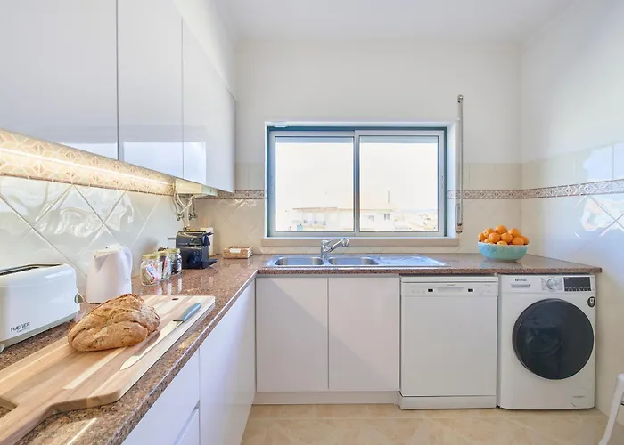 Vieira House With Sea View *