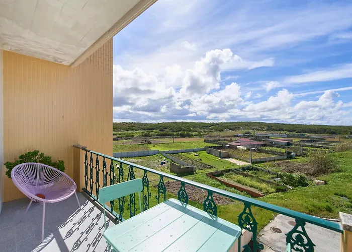 Vieira House With Sea View Апартаменты *