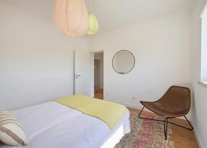 Апартаменты Vieira House With Sea View