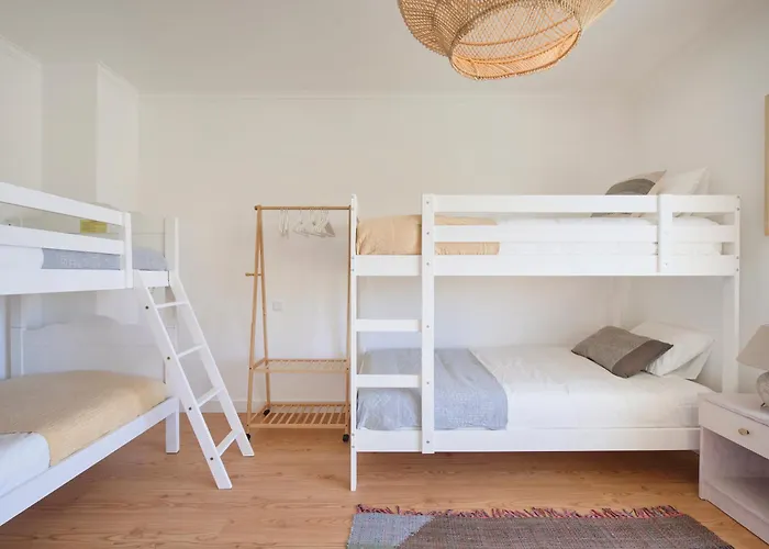 Апартаменты Vieira House With Sea View *